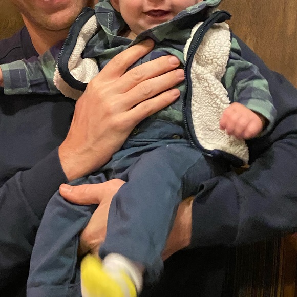 ••Carter’s Baby Boy Outfit - Picture 2 of 6